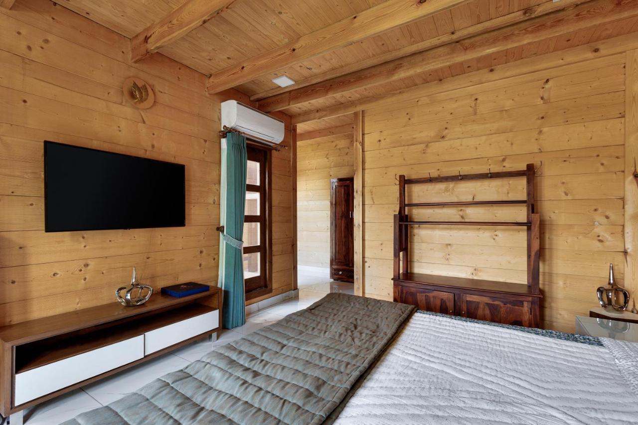 The Pine Loft Villa Bangalore Exteriör bild